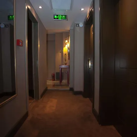 Hotell Juliet & Kitchen 2*
