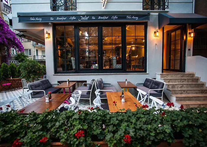 Juliet & Kitchen Отель