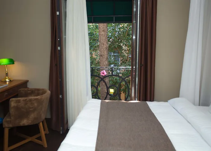 Juliet & Kitchen Отель 2*